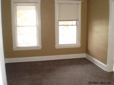 10 Hurlbut St unit 1, Albany, NY 12209 - photo 6