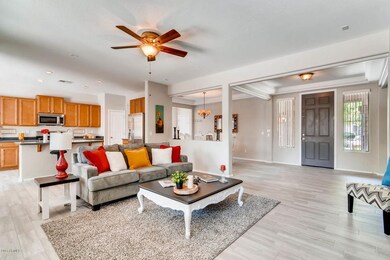 Family Room to Ktchen