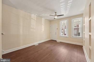 637 Kohn St, Norristown, PA 19401 - photo 6