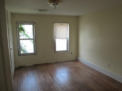 1458 Mammoth Rd, Dracut, MA 01826 - photo 7