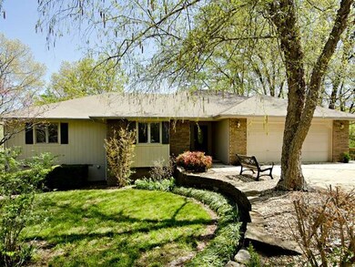 51 Dunsford Dr, Bella Vista, AR 72715 - photo 2