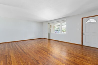 5003 Teddy Dr, Columbus, OH 43227 - photo 6