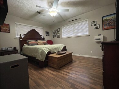 1316 W Bond St, Denison, TX 75020 - photo 6