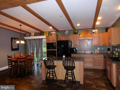 3053 Finland Rd, Pennsburg, PA 18073 - photo 5