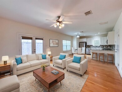 3716 Main Poplar Dr, Houston, TX 77025 - photo 3