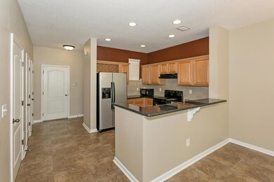 2300 Sunset Bluff Dr, Jacksonville, FL 32216 - photo 2