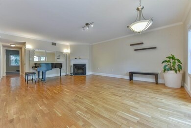 89 Glen Rd unit 7, Brookline, MA 02445 - photo 6