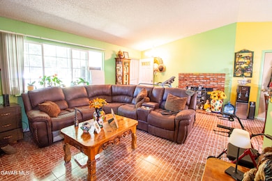 40961 166th St E, Lancaster, CA 93535 - photo 3