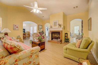 310 Crossroads Dr, Social Circle, GA 30025 - photo 5