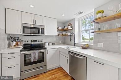 4605 31st Rd S unit C2, Arlington, VA 22206 - photo 2