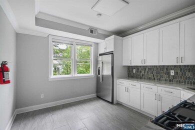 71 W 54th St, Bayonne, NJ 07002 - photo 6