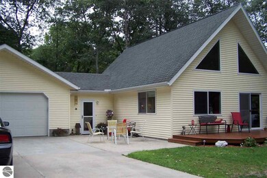 5446 E 5th St, Au Gres, MI 48703 - photo 3