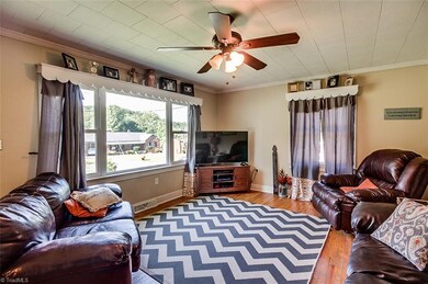 1322 Rolling Rd, Asheboro, NC 27205 - photo 3