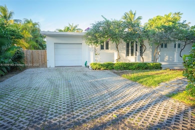 355 Redwood Ln, Key Biscayne, FL 33149 - photo 5