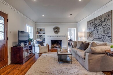 7028 Meadow Lake Ave, Dallas, TX 75214 - photo 4