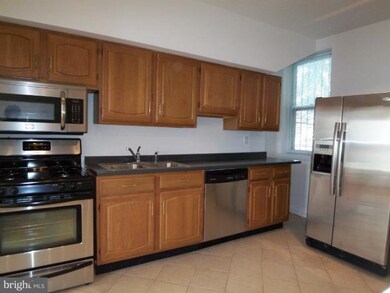 914 Hollins St, Baltimore, MD 21223 - photo 7