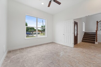 7811 Hirsch Rd, Houston, TX 77016 - photo 3