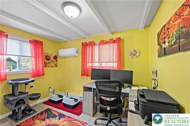 1104 Crescent Cir, Tobyhanna, PA 18466 - photo 5