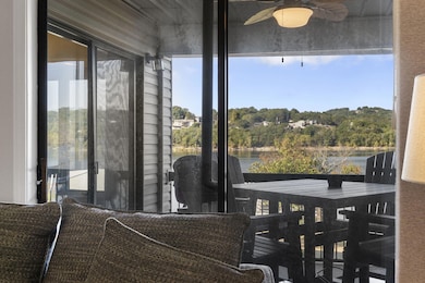 361 Anchors Point Ln unit 301, Kimberling City, MO 65686 - photo 5