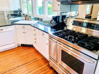 86 Fort St, Fairhaven, MA 02719 - photo 6