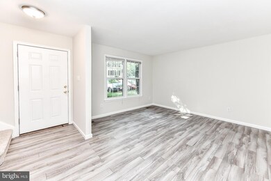 2364 Albot Rd, Reston, VA 20191 - photo 3