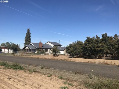 8515 S Schneider Rd, Canby, OR 97013 - photo 3