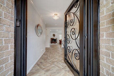 10211 Sugar Hill Dr, Houston, TX 77042 - photo 2