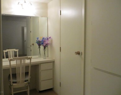 Master Bedroom Dressing Area