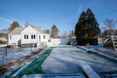 22 Hoover Rd, Northborough, MA 01532 - photo 3