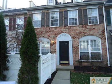 129 Albury Way unit 27F, North Brunswick, NJ 08902 - photo 2