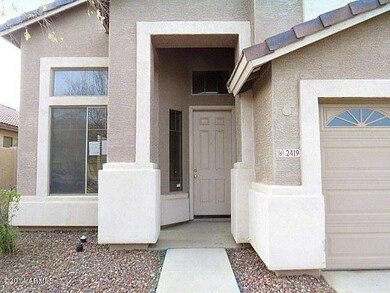 023-324909 - entry way exterior