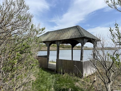 20715 Main Rd, Orient, NY 11957 - photo 3