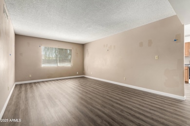 3633 N 60th Ave, Phoenix, AZ 85033 - photo 6