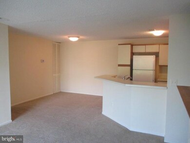 1508 Summerchase Ct unit C, Reston, VA 20194 - photo 6