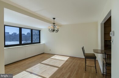 Watergate East Residences unit 602-N, Washington, DC 20037 - photo 5