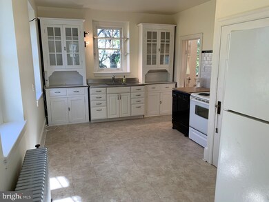 4640 Wismer Rd, Doylestown, PA 18902 - photo 3