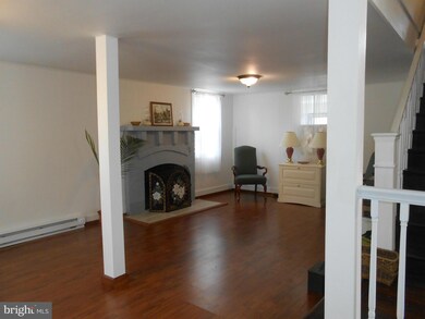 32 Columbia St, Harpers Ferry, WV 25425 - photo 3