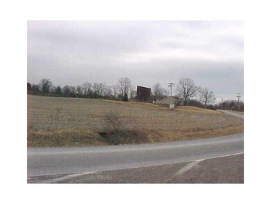 411 Indian Springs Rd, Indiana, PA 15701 - photo 4