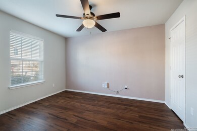 10127 Round Ridge, San Antonio, TX 78254 - photo 5