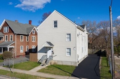 135-137 Cedar St, Springfield, MA 01105 - photo 2