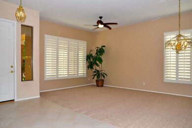Foyer-Living Room