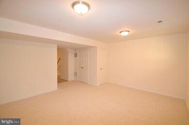 13509 Bannacker Place, Herndon, VA 20171 - photo 7