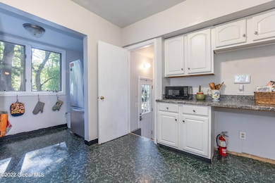 872 St David_s Ln Niskayuna NY mls-12