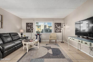 4201 E Camelback Rd unit 15, Phoenix, AZ 85018 - photo 5