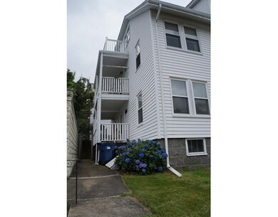111 Manthorne Rd unit 2, West Roxbury, MA 02132 - photo 2