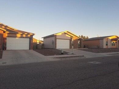 628 Villa Romero Dr, El Paso, TX 79928 - photo 4