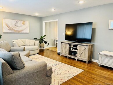 15 Robin Rd, New Albany, IN 47150 - photo 3