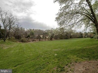 1027 Riva Ridge Dr, Great Falls, VA 22066 - photo 7