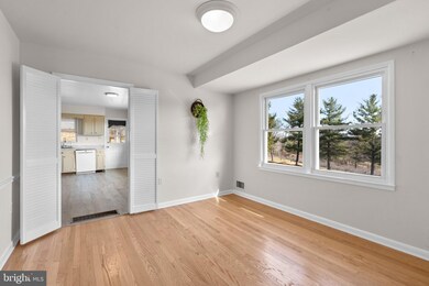 22700 Ward Ave, Germantown, MD 20876 - photo 6