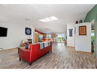 125 Gallery Ln, Adna, WA 98522 - photo 6